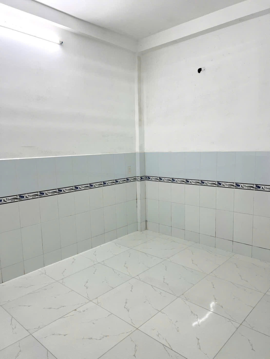 NHÀ TRỆT LẦU ĐƯỜNG SỐ 45 KDC 586 - GIÁ 2,9 TỶ